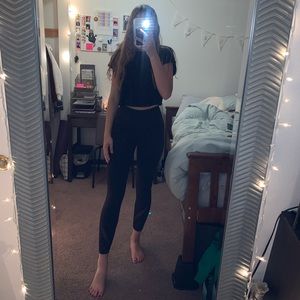 Lululemon 7/8 Leggings ~ Size 4